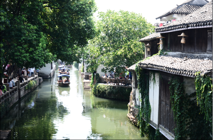 仁和集團(tuán)第十一批巾幗建功考察團(tuán)赴海外考察