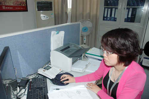 堅守質量，用心成長—記“仁和之星”成長之星李霞