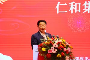 楊文龍董事長參加樟樹市2025年“三請三回”活動(dòng)，共話家鄉(xiāng)高質(zhì)量發(fā)展新篇