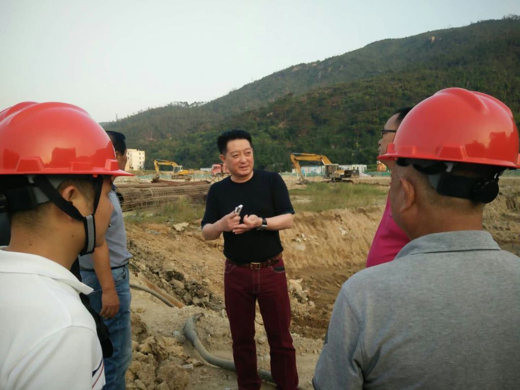 1509428453498023690.jpg 楊文龍董事長到珠海橫琴視察指導(dǎo)工作 (1).jpg